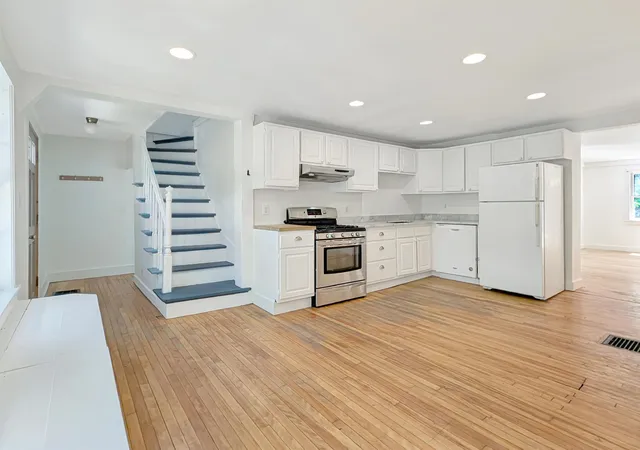 3rd image of 412 Western Ave, Brattleboro, VT 05301 | MLS# 5094671