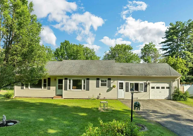 Homes for sale in Gilford, NH | 125 Woodland Ave, Gilford, NH 03249 | MLS# 5094674