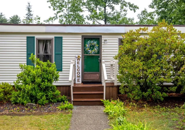 5th image of 53 River Ledge Dr, Goffstown, NH 03045 | MLS# 5094679