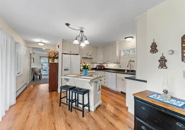 5th image of 196 East Main St #Unit 5, Conway, NH 03818 | MLS# 5094680