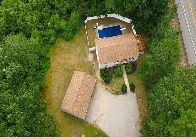 5th image of 632 Raymond Rd, Chester, NH 03036 | MLS# 5094684