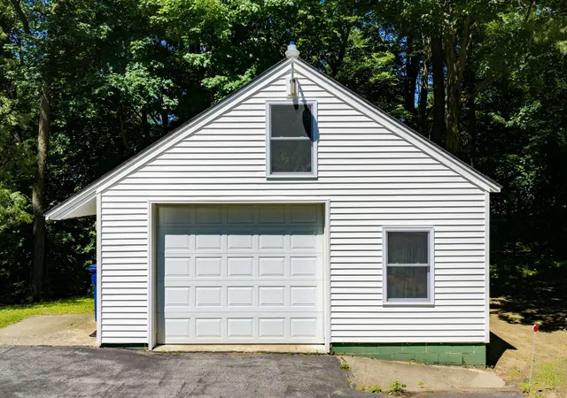4th image of 10 Bosworth St, Swanton, VT 05488 | MLS# 5094686