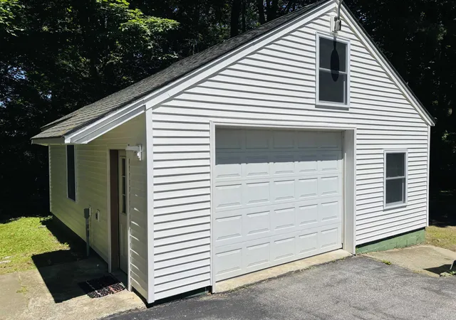 5th image of 10 Bosworth St, Swanton, VT 05488 | MLS# 5094686