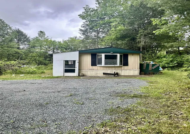 Homes for sale in Brattleboro, VT | 4 Reservoir Rd, Brattleboro, VT 05301 | MLS# 5094697