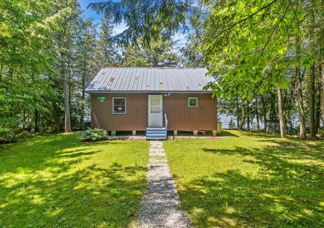 2nd image of 306 Hammond Shore Rd, Franklin, VT 05457 | MLS# 5094699