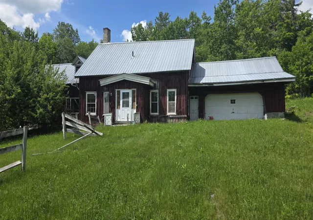 2nd image of 91 Venheim Rd, Lunenburg, VT 05906 | MLS# 5094700