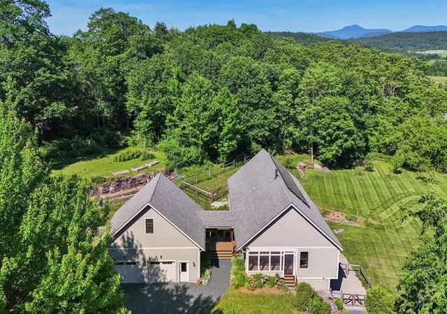 2nd image of 2516 Rotax Rd, Monkton, VT 05469 | MLS# 5094709