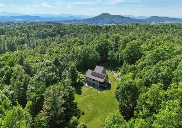 4th image of 2516 Rotax Rd, Monkton, VT 05469 | MLS# 5094709