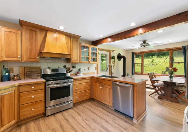Homes for sale in Halifax, VT | 3524 Deer Park Rd, Halifax, VT 05358 | MLS# 5094710