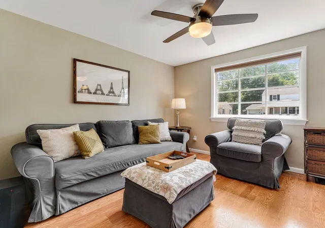 2nd image of 156 Woodlawn Rd, Burlington, VT 05408 | MLS# 5094722