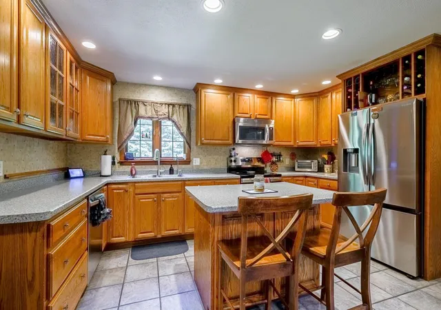 Photo 1 of Single family home for sale at 34 Cabot Rd, Merrimack, NH 03054 | MLS# 5094723 | Listing updated on 2026-07-11