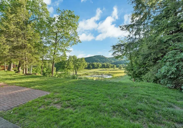 Homes for sale in Ashland, NH | 85 Fairway Dr #3, Ashland, NH 03217 | MLS# 5094728