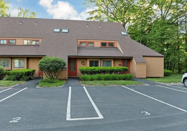 Homes for sale in Ashland, NH | 85 Fairway Dr #3, Ashland, NH 03217 | MLS# 5094728