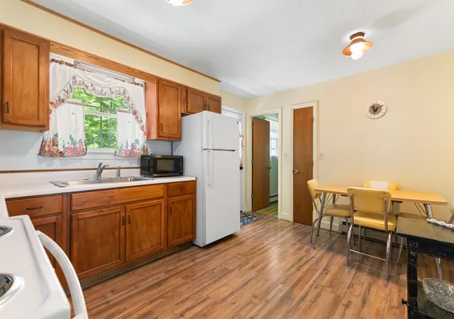 Homes for sale in Brattleboro, VT | 15 Lawton Dr, Brattleboro, VT 05301 | MLS# 5094740