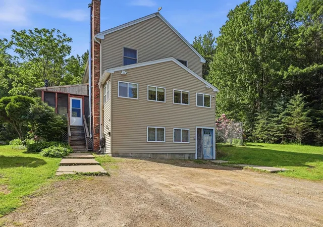 Photo 2 of Single family home for sale at 224 King Rd, Alexandria, NH 03222 | MLS# 5094744 | Listing updated on 2026-07-05