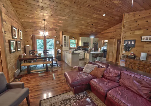 Photo 4 of Single family home for sale at 365 Maple Ridge Rd, Danby, VT 05739 | MLS# 5094746 | Listing updated on 2026-07-30