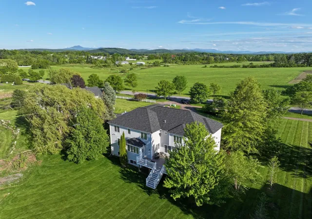 Homes for sale in South Burlington, VT | 803 Nowland Farm Rd, South Burlington, VT 05403 | MLS# 5094747