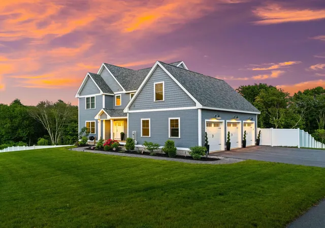 Photo 2 of Single family home for sale at 52 Stonehenge Rd, Londonderry, NH 03053 | MLS# 5094766 | Listing updated on 2026-07-05