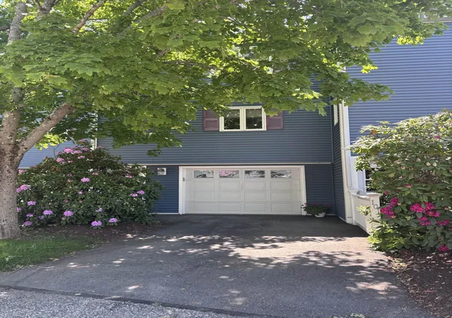 Homes for sale in Hampton, NH | 102 Seabury #102, Hampton, NH 03842 | MLS# 5094773