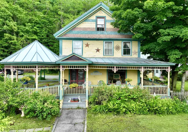 Homes for sale in Wells River, VT | 11 Water St, Wells River, VT 05081 | MLS# 5094798