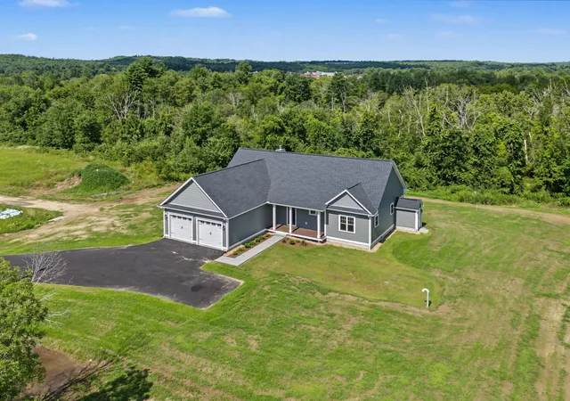 1st image of 131 Merrimack St, Hooksett, NH 03106 | MLS# 5094825