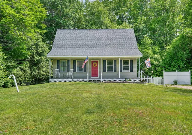 Homes for sale in Barnstead, NH | 126 Rogers Rd, Barnstead, NH 03225 | MLS# 5094832