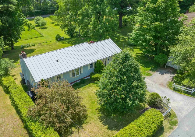 Photo 3 of Single family home for sale at 56 Jenness Rd, Windsor, VT 05089 | MLS# 5094873 | Listing updated on 2026-06-28