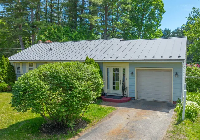 Photo 4 of Single family home for sale at 56 Jenness Rd, Windsor, VT 05089 | MLS# 5094873 | Listing updated on 2026-06-28
