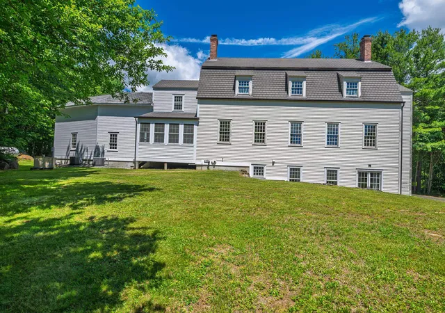 Homes for sale in New London, NH | 1502 King Hill Rd, New London, NH 03257 | MLS# 5094882