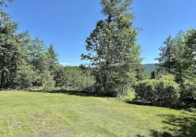 Homes for sale in Hartford, VT | 46 Davenport Ln, Hartford, VT 05059 | MLS# 5094934