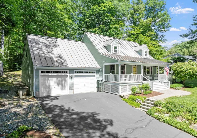 Photo 2 of Single family home for sale at 5 Lloyd Rd, Wolfeboro, NH 03894 | MLS# 5094938 | Listing updated on 2026-06-22