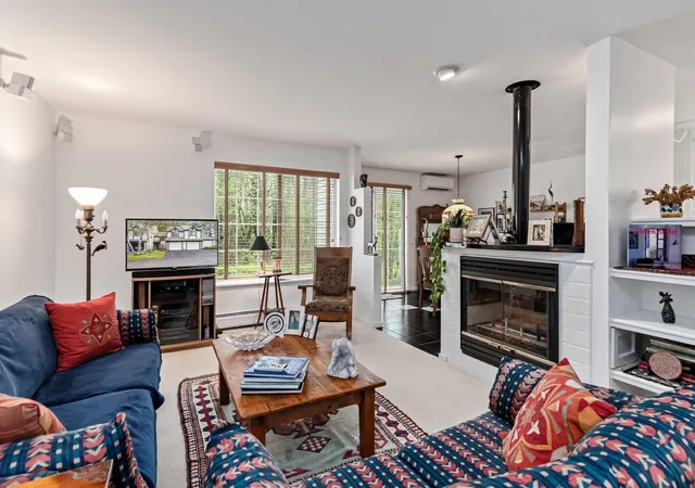Homes for sale in Burlington, VT | 26 Lake Forest Dr, Burlington, VT 05401 | MLS# 5094941