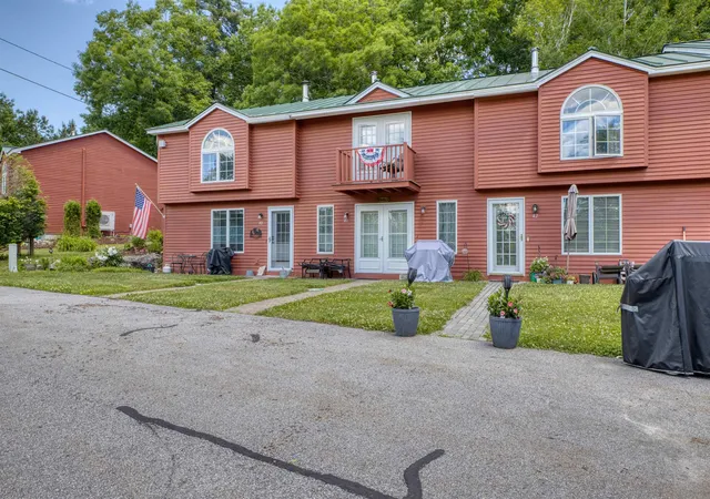 Photo 2 of Townhouse for sale at 109 Washington Rd #41, Freedom, NH 03836 | MLS# 5094945 | Listing updated on 2026-07-09