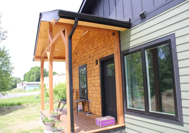 3rd image of 481 D Gilman Rd #D, Lyndon, VT 05850 | MLS# 5094962