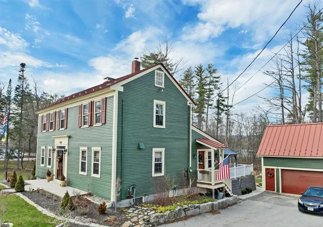 Photo 2 of Single family home for sale at 60 Highland St, Plymouth, NH 03264 | MLS# 5094984 | Listing updated on 2026-09-06