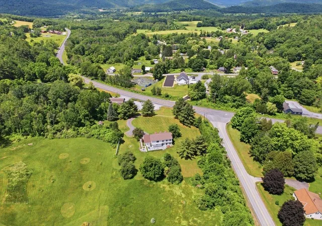 Homes for sale in Pownal, VT | 3287 Route 7 Route, Pownal, VT 05261 | MLS# 5094986