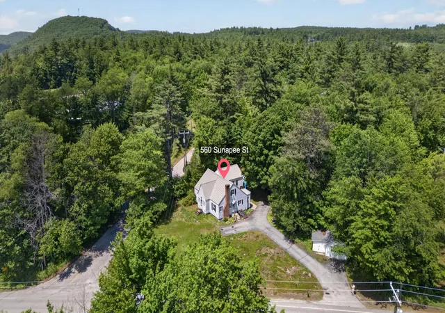 Homes for sale in Newport, NH | 560 Sunapee St, Newport, NH 03773 | MLS# 5094998