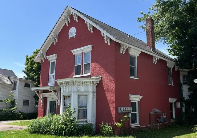 1st image of 154 Main St, Winooski, VT 05404 | MLS# 5095031
