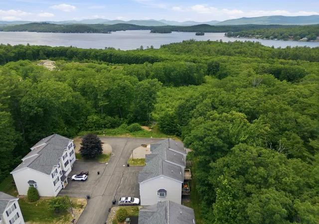 3rd image of 29 Melissa Wy #B, Laconia, NH 03246 | MLS# 5095035