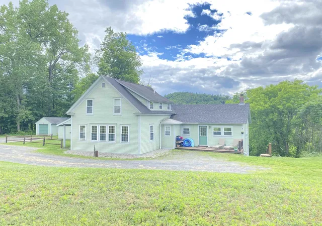 Photo 3 of Single family home for sale at 5863 Vermont Route 14, South Royalton, VT 05068 | MLS# 5095036 | Listing updated on 2026-07-22