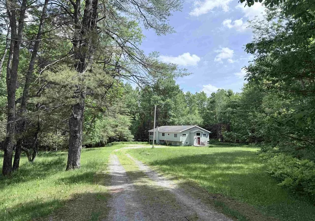 Photo 1 of Single family home for sale at 1317 South Hill Rd, Ludlow, VT 05149 | MLS# 5095046 | Listing updated on 2026-07-14