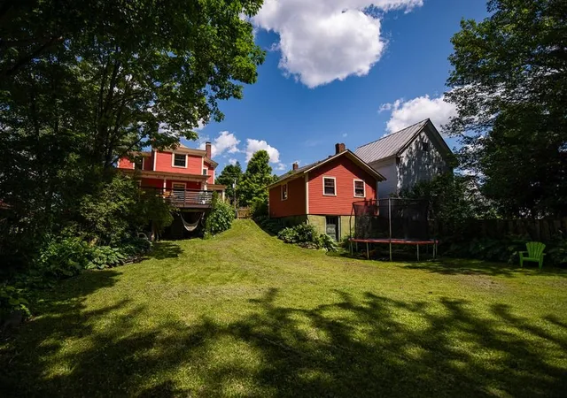 5th image of 188 Central St, Northfield, VT 05663 | MLS# 5095047