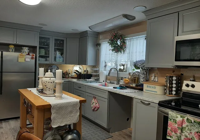 2nd image of 58 West Ledge Rd, Glen, NH 03838 | MLS# 5095050