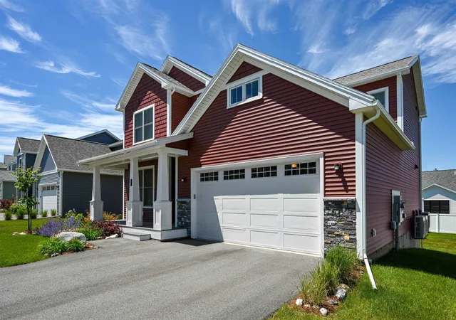 Photo 3 of Single family home for sale at 81 Leo Ln, South Burlington, VT 05403 | MLS# 5095069 | Listing updated on 2026-09-05