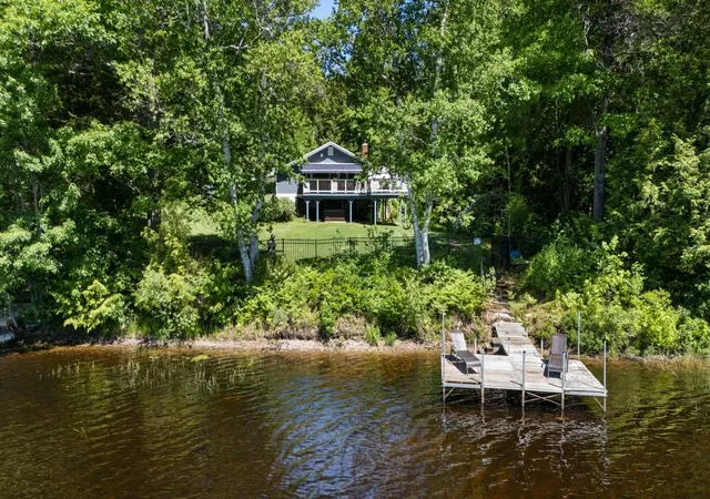Homes for sale in Grantham, NH | 215 Stocker Pond Rd, Grantham, NH 03753 | MLS# 5095080