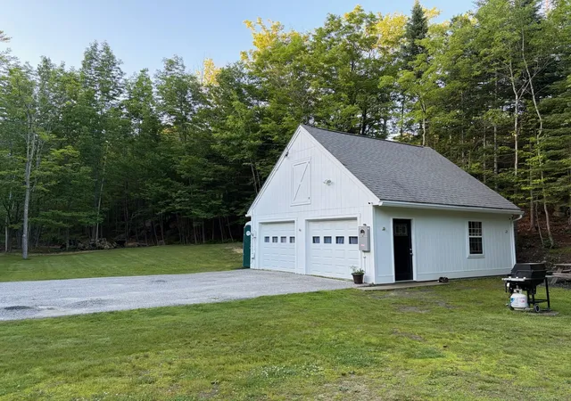 Homes for sale in Grantham, NH | 1766 Route 10 N Route, Grantham, NH 03753 | MLS# 5095085