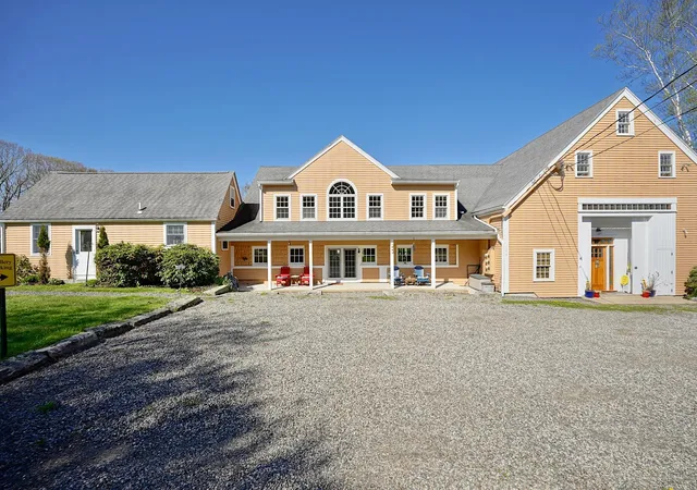 3rd image of 178 Haley Rd #2, Kittery, ME 03904 | MLS# 5095089
