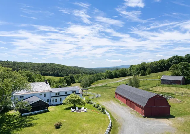 Homes for sale in Wilmington, VT | 238 Stowe Hill Rd, Wilmington, VT 05363 | MLS# 5095093