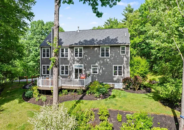 3rd image of 52 The Flume Dr, Amherst, NH 03031 | MLS# 5095102
