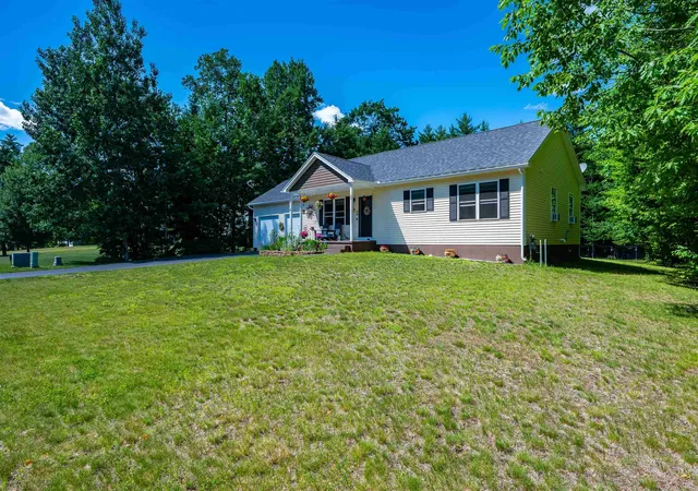 3rd image of 60 Anderson Ln, Rochester, NH 03867 | MLS# 5095115